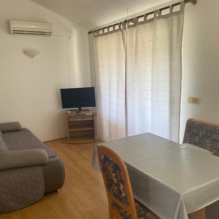 Apartments Nautica Barbat na Rabu Экстерьер фото